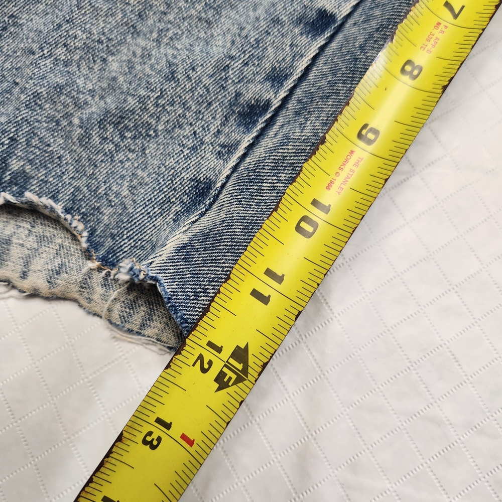 Ed Hardy Men's Graphic Jean Shorts Size 42 King Cobra Skull Raw Hem - Light Blue - Picture 13 of 13